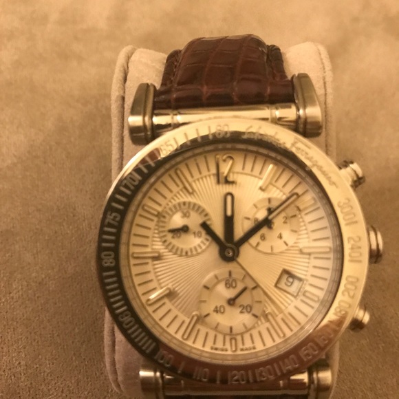 Salvatore Ferragamo Men’s Watch - Picture 2 of 4